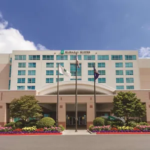 Embassy By Hilton Airport Портленд