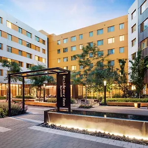 By Marriott Downtown/pearl District Portland